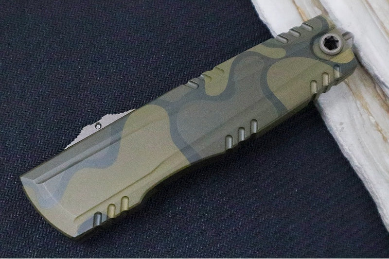 Microtech Luminary ZBP Signature Series OTF - Dagger Blade / Backwoods Olive Camo Finish / Tritum Button Insert 1270-1WOOCS - Northwest Knives