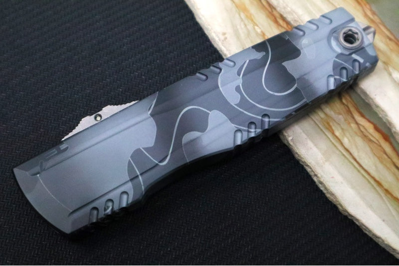 Microtech Luminary ZBP Signature Series OTF - Dagger Blade / Topographic Urban Camo Finish / Tritum Button Insert 1270-1TPUCS - Northwest Knives