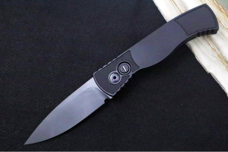 Pro Tech Tactical Response 2 Operator Auto - Black Anodized Aluminum Handle / Textured Corners / Tritium Push Button / Black Blade / CPM-Magnacut Steel TR203-OPERATOR