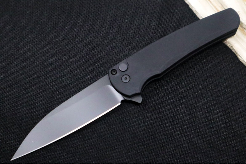 Pro Tech Malibu - Black Anodized Aluminum Handle / Black DLC finish / Wharncliffe Blade / CPM-Magnacut 5303