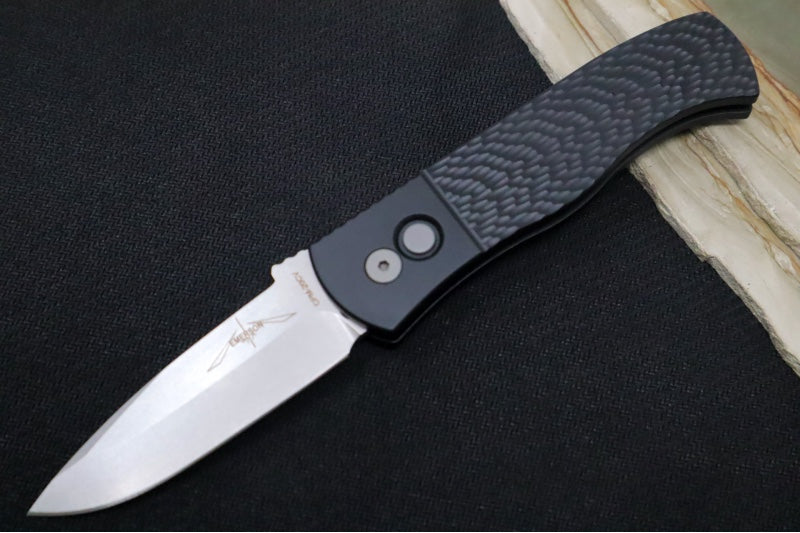 Pro Tech Emerson CQC7 Auto - Textured Black Anodized Aluminum Handle / Stonewashed Finish Spear Point Blade / CPM-20CV Steel E7A05-20CV - Northwest Knives