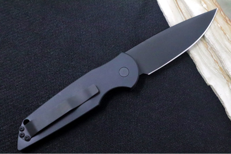 Pro Tech Tactical Response 3 Auto SWAT Operator - Black Anodized Aluminum Handle with Grooves / Black Blade & Hardware / Tritium Push Button / CPM-154CM TR3-SWAT-OPERATOR