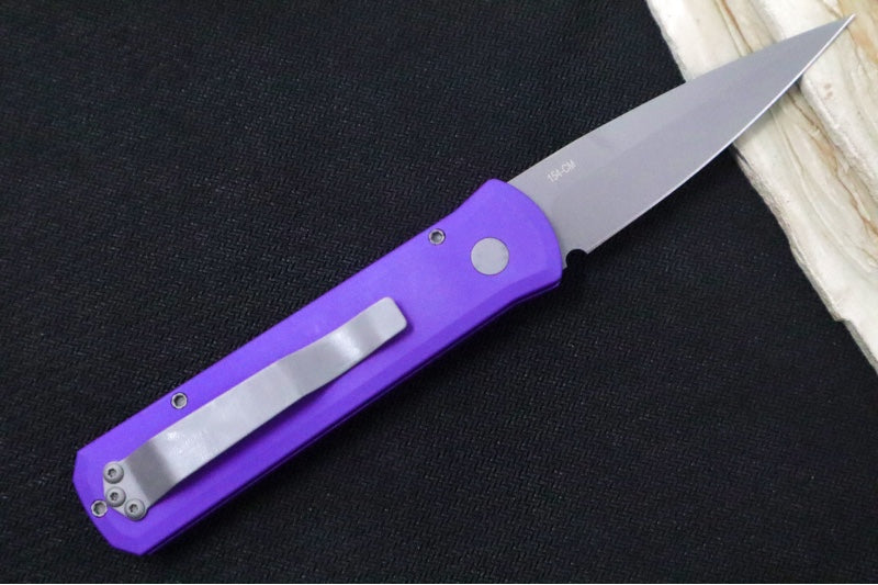 Pro Tech Godson Auto - Purple Anodized Aluminum Handle / Spear Point Blade / Bead Blasted Finish / 154-CM Steel 720-PURP