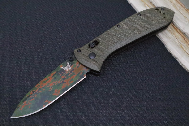 Benchmade 570CAMO-2601 Presidio II Limited Edition - CPM-S30V Steel / Green Canvas Micarta Handle Scales / Laser-Etched Flecktarn Camo Cerakote Pattern Finish - Northwest Knives