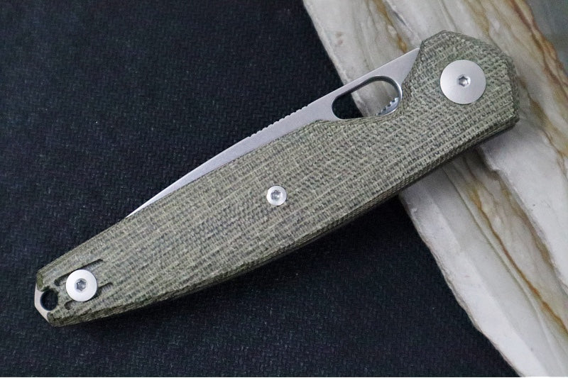 GiantMouse ACE REO - Green Canvas Micarta Handle / Stonewashed Finish / CPM-Magnacut Steel REO-GRN-CANVAS-TI-BACKSPACER - Northwest Knives