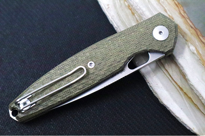 GiantMouse ACE REO - Green Canvas Micarta Handle / Stonewashed Finish / CPM-Magnacut Steel REO-GRN-CANVAS-TI-BACKSPACER - Northwest Knives