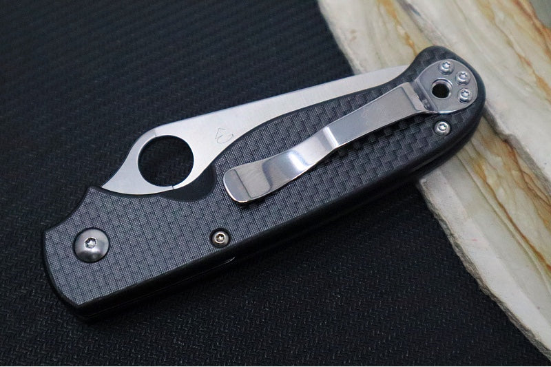 Spyderco ButtonUp Folder - Black Carbon Fiber Handle / 8Cr13MoV Stainless Steel / Satin Modified Clip Point C275CFP - Northwest Knives