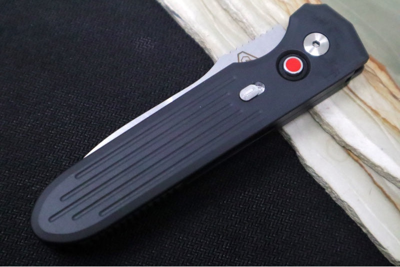 Pro Tech PDW Invictus Auto - Black Handle / Stonewash Plain Blade 1804