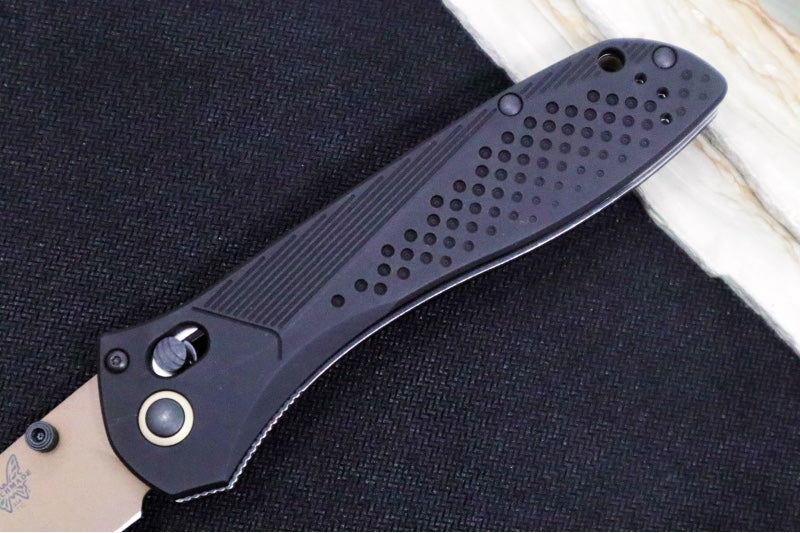 Benchmade 710FE-2401 SEVEN | TEN Limited Edition  - Recurve Drop Point Blade / CPM-Magnacut Steel / Black Anodized Aluminum Handle / FDE PVD Accents