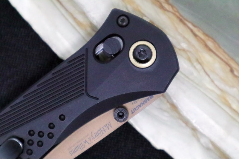 Benchmade 710FE-2401 SEVEN | TEN Limited Edition  - Recurve Drop Point Blade / CPM-Magnacut Steel / Black Anodized Aluminum Handle / FDE PVD Accents