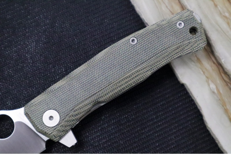 Spyderco SpyMyto FLASH BATCH Flipper - Green Micarta & Titanium Handle / Sheepsfoot Blade / M398 Steel C265MTIP