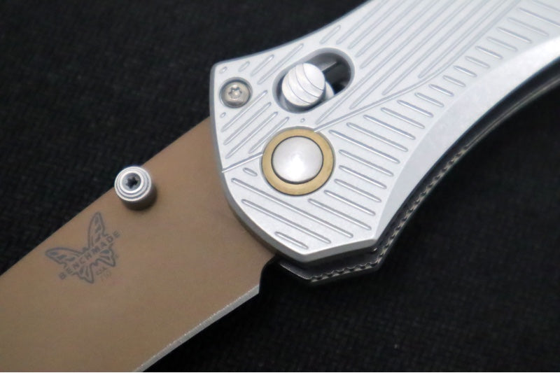 Benchmade 710FE-24 SEVEN | TEN  - Recurve Drop Point Blade / CPM-S90V Steel / Gray Machined Aluminum Handle / FDE PVD Accents