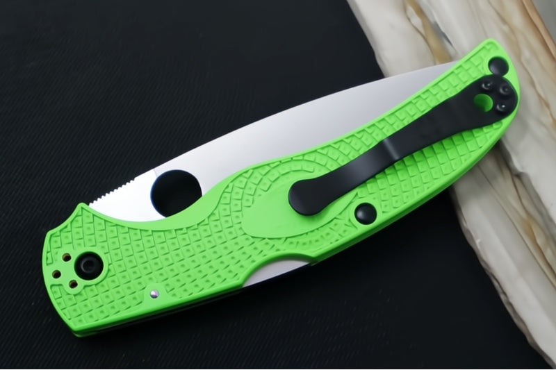 Spyderco Native Chief Salt - Serrated Drop Point Blade / Satin Finish / Green FRN Handle Scales / LC200N Steel C244SGR