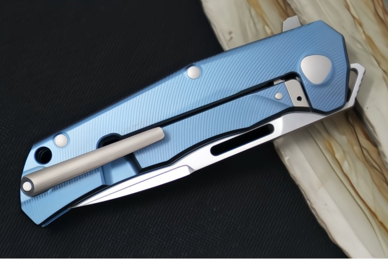 Garage Sale Lionsteel Q4ttro - Blue Titanium & Fat Carbon Fiber Handle