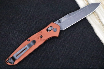 Benchmade 940BK-03 Osborne - CPM-Magnacut Steel / Reverse Tanto Blade / DLC Battlewash Finish / Burnt Copper Anodized Aluminum Handle