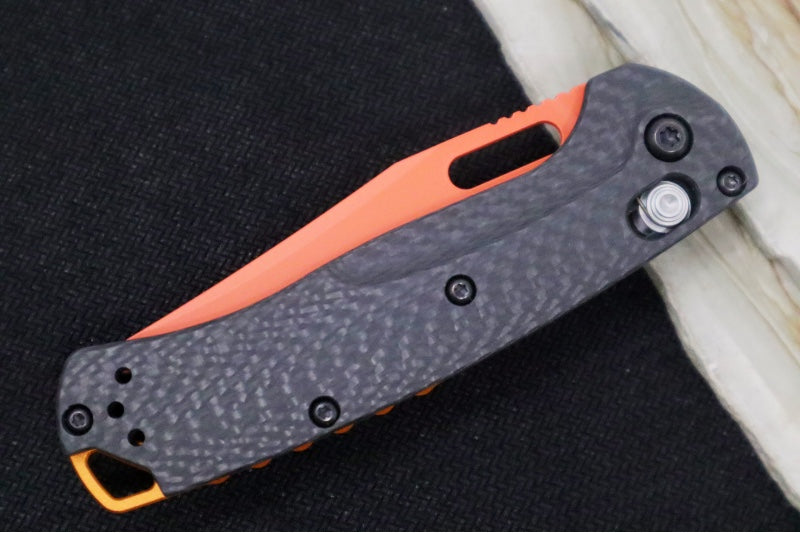 Benchmade 15533OR-01 Mini Taggedout Manual Folder - CPM-Magnacut Steel / Clip Point Blade with Orange Cerakote / Black Carbon Fiber Handle