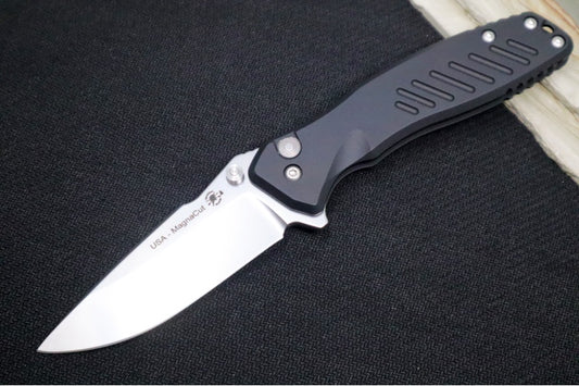 Spartan Blades PALLAS Flipper - Drop Point Blade / CPM-Magnacut Steel / Black Aluminum Handle SF3SW