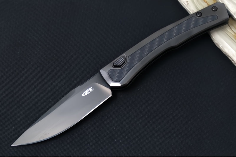 Zero Tolerance 0556BLK Auto - CPM-Magnacut Steel / Drop Point Blade / Carbon Fiber & Titanium Handle