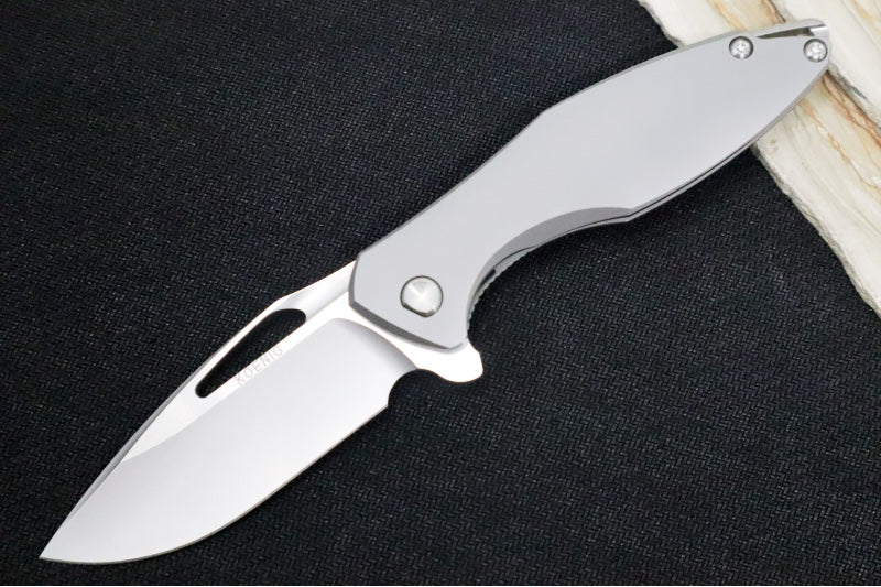 Koenig Arius - Standard with Smooth Titanium - Burnished Blade (Gen 4) - Northwest Knives