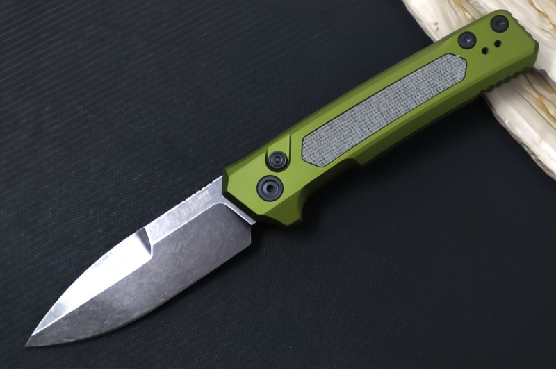 Kershaw 7205 Launch 22 Automatic - Spearpoint Blade / CPM-Magnacut Steel / OD Green Aluminum & Black Micarta Inlays