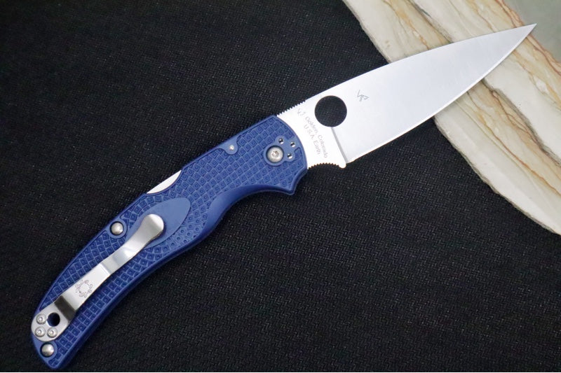 Spyderco Native Chief - SPY27 Steel / Drop Point Blade / Satin Finish / Blue FRN Handle Scales C244PCBL