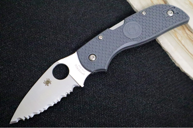 Spyderco Chaparral Lightweight - Grey FRN Handle / Serrated Satin Blade / CTS-XHP Steel - C152SGY - Northwest Knives