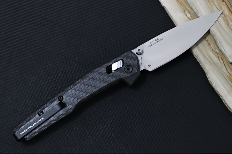 Zero Tolerance 0117 Manual Folder - Magnacut Steel / Stonewashed Finish / Black Carbon Fiber Handle
