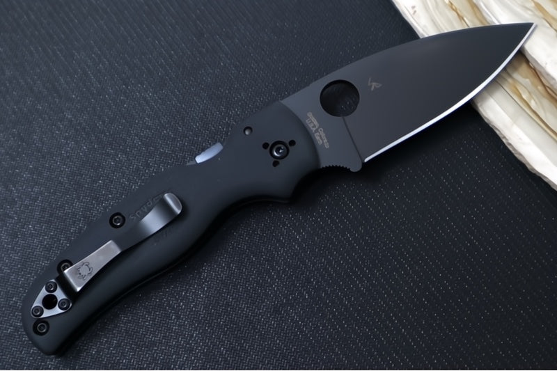 Spyderco Shaman Lightweight - Black FRN Handle / CTS-BD1N Steel / Black Finish C229PBBK