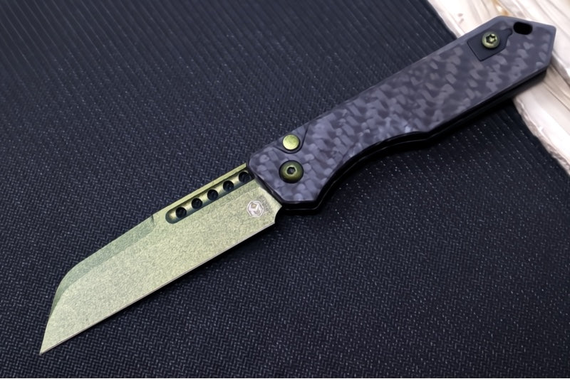 Heretic Knives Jinn Auto - Carbon Fiber Handle / Metallic Green Finished Blade / Sheepsfoot Blade / CPM-Magnacut Steel H113-MG-CF