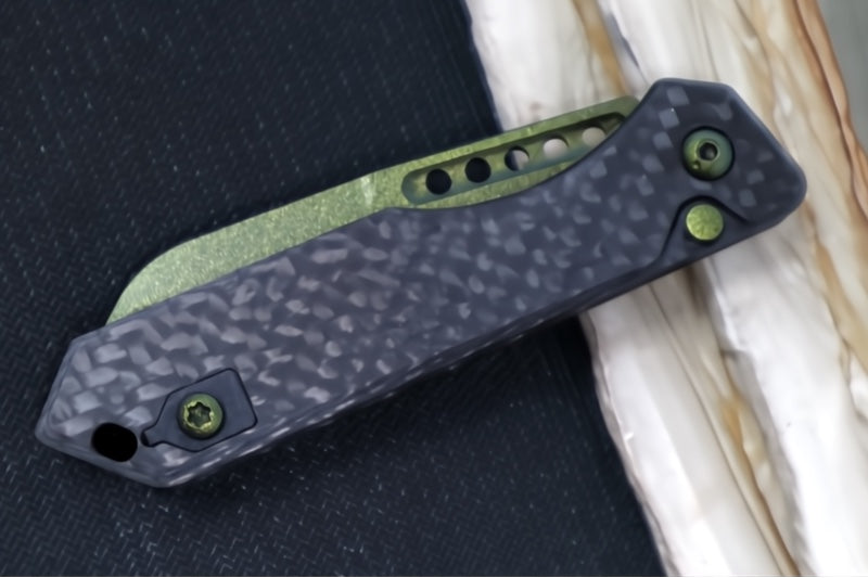 Heretic Knives Jinn Auto - Carbon Fiber Handle / Metallic Green Finished Blade / Sheepsfoot Blade / CPM-Magnacut Steel H113-MG-CF