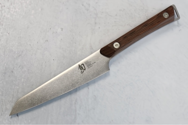 Shun Kanso - 5" Steak Knife - AUS10A High-Carbon Vanadium Stainless Steel with Heritage finish - Tagayasan Handle with Stainless Steel Rivets - Made in Seki City, Japan