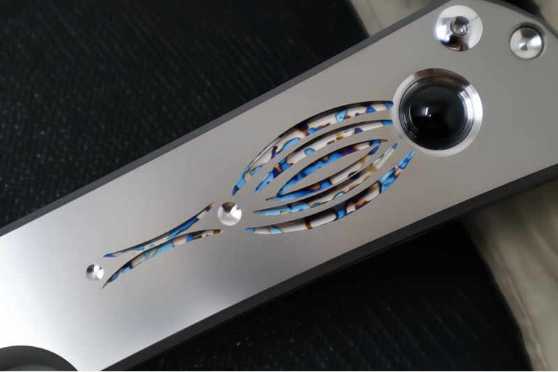 Chris Reeve Knives Large Sebenza 31 Unique Graphics #2846 - Drop Point Blade / Magnacut Steel / Titanium Handle / Onyx Cabochon L31-1408-0796