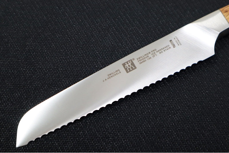 Garage Sale Zwilling Pro Wood - 5" Serrated Knife
