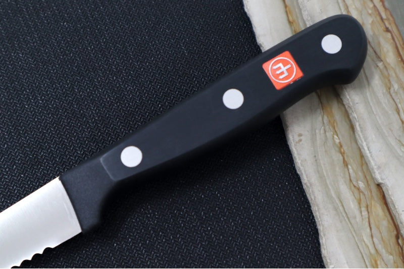 Garage Sale Wusthof Gourmet - 5" Serrated Utility Knife