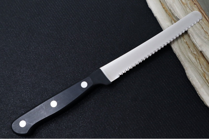 Garage Sale Wusthof Gourmet - 5" Serrated Utility Knife