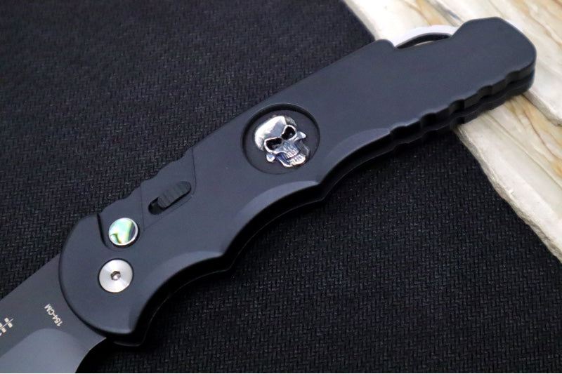 Pro Tech Tactical Response 4 Auto Skull Ltd Edition - Black Aluminum Handle & Sterling Silver Skull / Black DLC Finish / Abalone Push Button / 154CM Blade TR-4.70