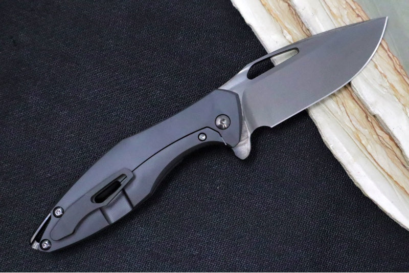 Koenig Arius - DLC Brightwashed Blade with Polished Flats / Smooth DLC Finished Handle / DLC Hardware & Clip & Spacer