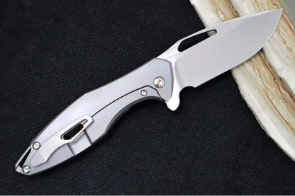 Koenig Arius - Blue Camo Carbon Fiber & Titanium Handle / Brightwashed Blade with Polished Flats / Stonewashed Spacer & Clip