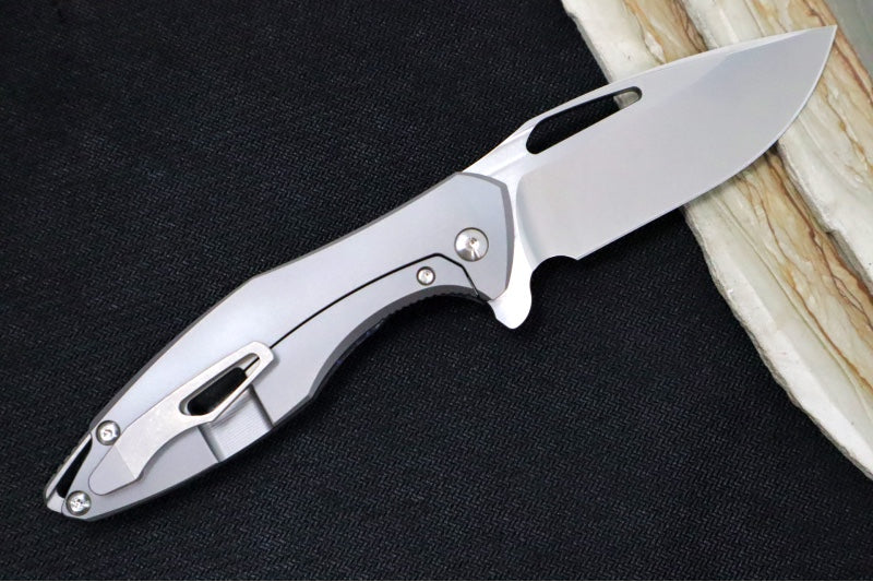 Koenig Arius - Blue Camo Carbon Fiber & Titanium Handle / Brightwashed Blade with Polished Flats / Stonewashed Spacer & Clip - Northwest Knives