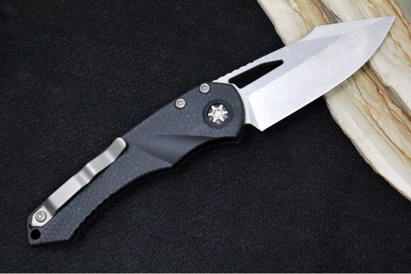 Heretic Knives Mini Pariah Manual - Stonewashed Finished Single Edge Blade / CPM-Magnacut Steel / Black Gator Grip Polymer Handle H052-2A