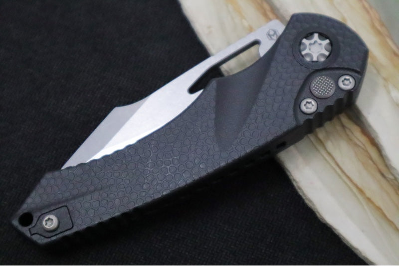 Heretic Knives Mini Pariah Manual - Stonewashed Finished Single Edge Blade / CPM-Magnacut Steel / Black Gator Grip Polymer Handle H052-2A - Northwest Knives