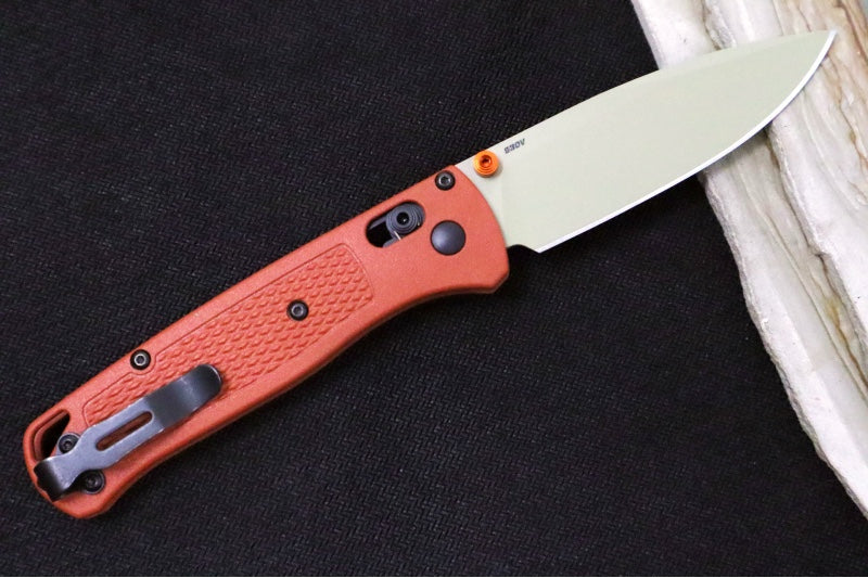 Benchmade 535TN-10 Bugout - CPM-S30V Steel / Drop Point Blade / Desert Verde Cerakote Finish / Textured Rust Orange Grivory Handle - Northwest Knives