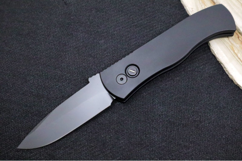 Pro Tech Emerson CQC7 Operator Auto - Black Anodized Aluminum Handle / Black DLC Finished Spear Point Blade / CPM-20CV Steel E7A03-20CV - Northwest Knives