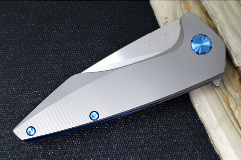 Koenig Mini Goblin - Pinstripe Patterned Handle - Burnished Blade with Polished Flats - Blue Anodized Spacer & Hardware MG11111221