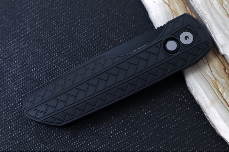 Pro Tech Vero Synapse Auto - Black Herringbone Textured Anodized Aluminum Handle / Black DLC Finish / CPM-MagnaMax Steel / DLC Machined Titanium Clip VERO2106-MM
