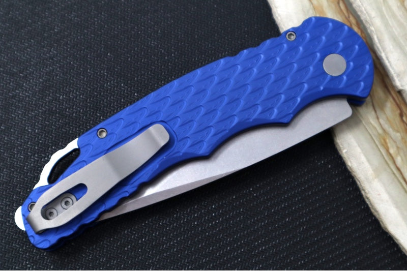 Pro Tech Tactical Response 4 Auto - Blue Feather Textured Handle / CPM-MagnaMax Steel / Stonewash Finish T4105-F-MM-BLUE