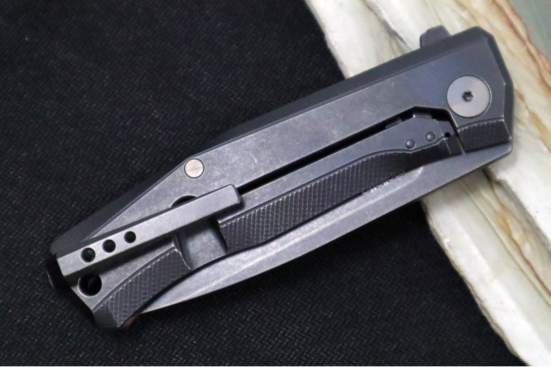 Lionsteel Myto Magnacut Flipper - Drop Point Blade / CPM-Magnacut Steel / Fat Carbon Mars Valley Carbon Fiber Handle MT01MCMV