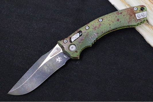 Microtech Amphibian Outbreak Folder RAM-Lok - Drop Point / Darkwash Outbreak Finish / Outbreak Green Aluminum Handle with Red Blood Splatter 137RL-1FLOBS