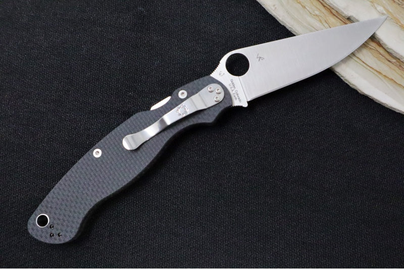 Spyderco Military 2 SPRINT RUN - CPM-S90V Steel / Satin Blade / Black Carbon Fiber Handle C36CFP2