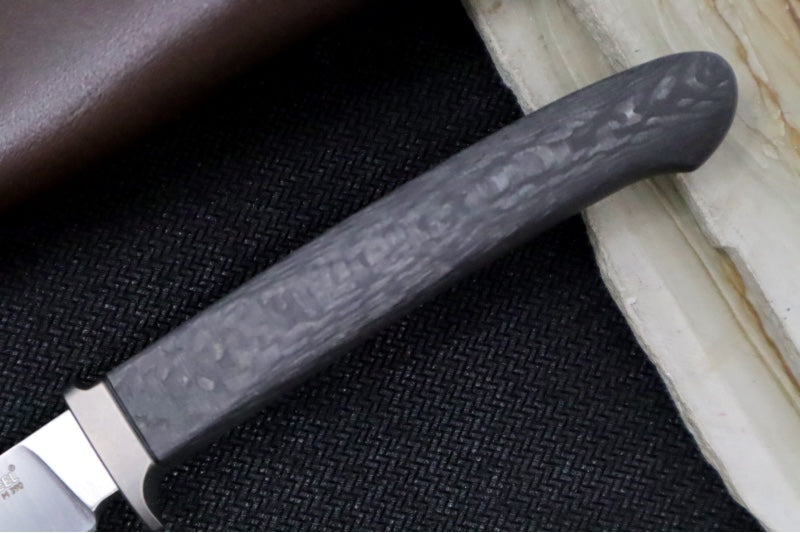 Lionsteel AG01 Fixed Blade - Black Carbon Fiber Handle & Titanium Bolsters / M390 Steel / Drop Point Blade / Brown Leather Sheath AG01CF